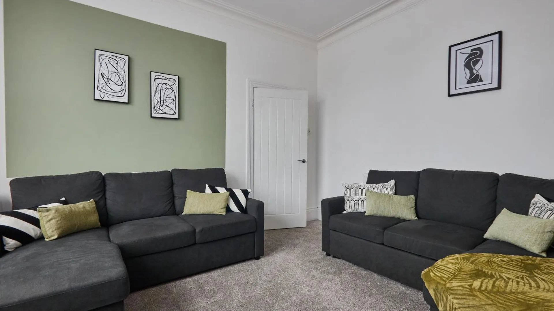 Daire Large 4 Bedroom Home Near Newcastle City Centre