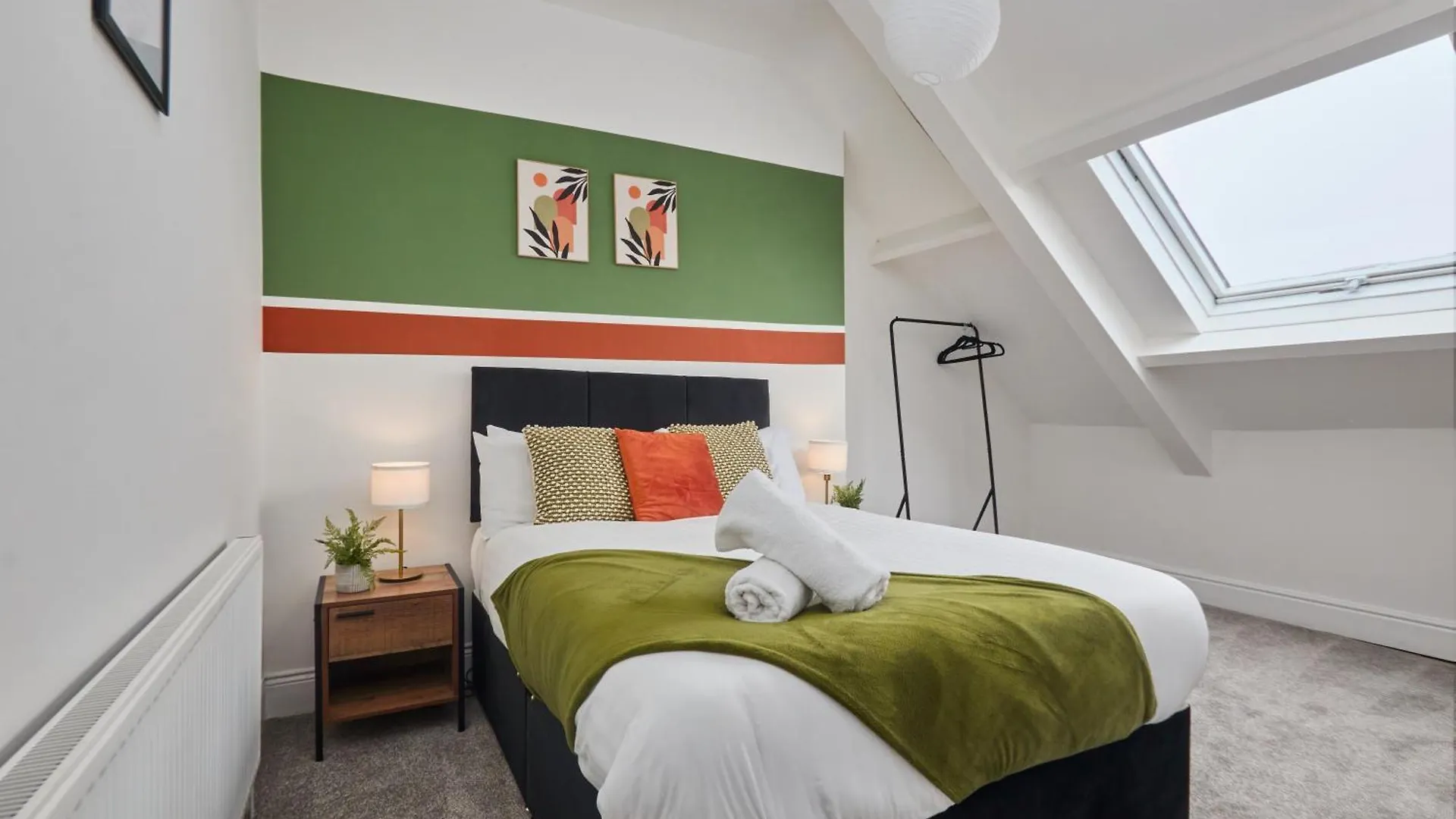 Daire Large 4 Bedroom Home Near Newcastle City Centre